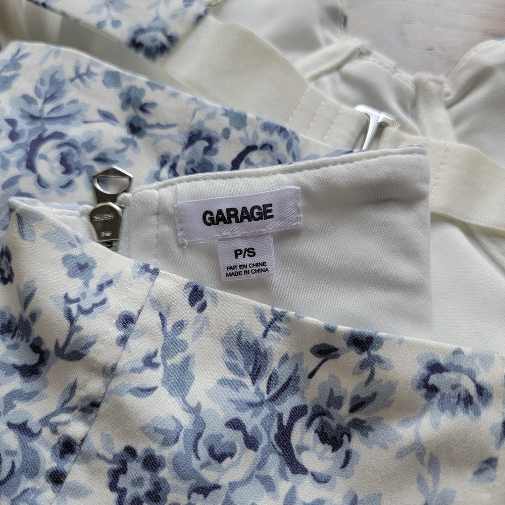 GARAGE Longline Bra Blue White Floral P/S Underwired Adjustable Straps Hook Eye - Picture 2 of 4